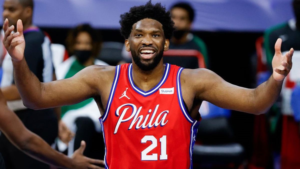 Joel Embiid vise bien l'équipe de France Basket 221